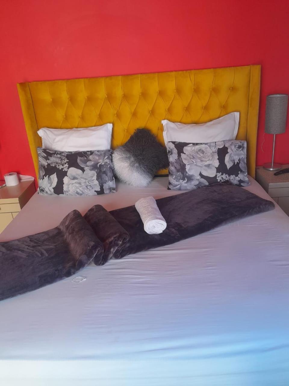 Guest house Neo & Ruks Parow *
