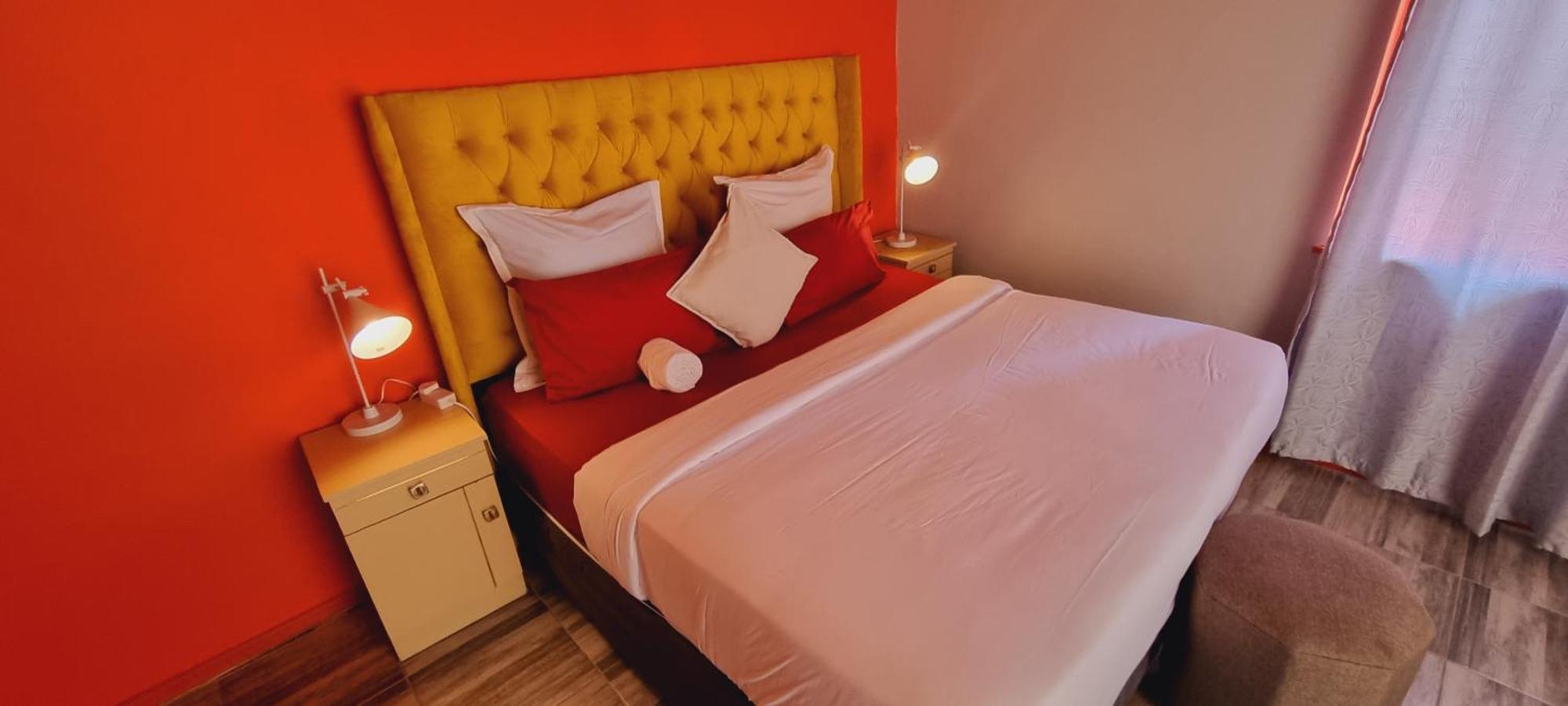Neo & Ruks Parow Guest house *