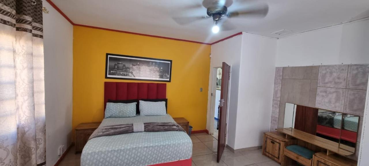 Guest house Neo & Ruks Parow Cape Town